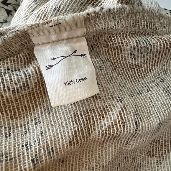 Rylee + Cru Medallion Floral Blouse size 4-5Y - Picture 10 of 10